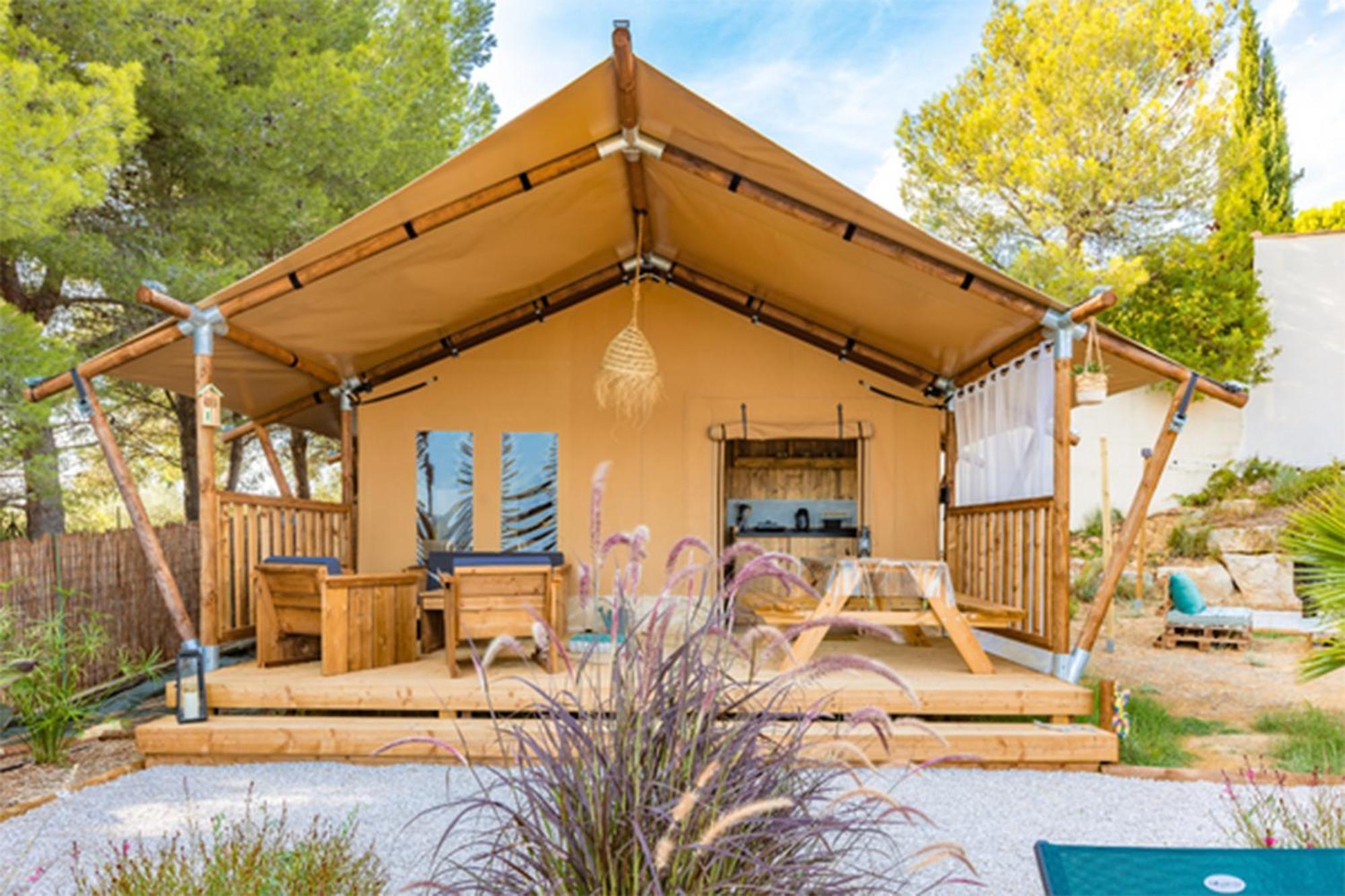 Camping Le Val De Cesse Mirepeisset 외부 사진